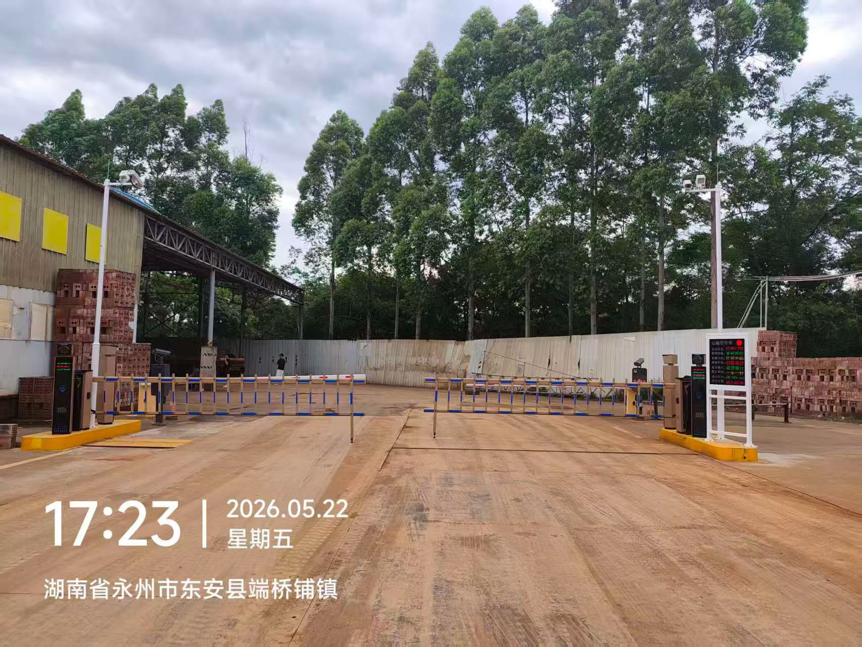 黔南布依族苗族自治州不锈钢伸缩护栏电动门 - 价格